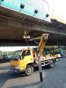 路燈車出租報價表 大冶市