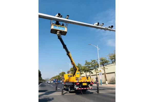 橫瀝監控安裝車出租,路燈車出租,南沙高空車廠家_