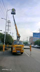 升降機與高空作業設備租賃服務全解析 路燈車、云梯車、物料車出租指南